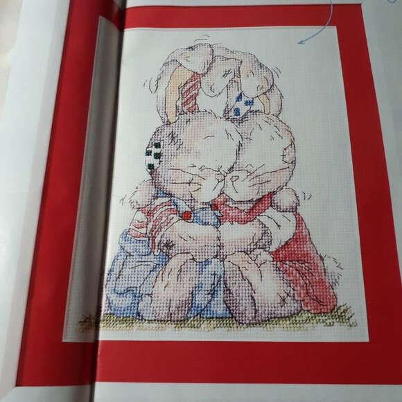 Cross Stitch Crazy Magazine Back Issue Valentines Country Charm Bunnies Parrots - Picture 2 of 11